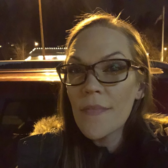 Meet your Posher, Dannielle - Picture 1 of 1